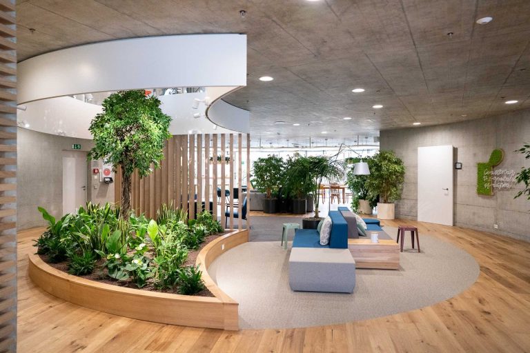 Hero+Lenzburg+atrium+garden+low-rez